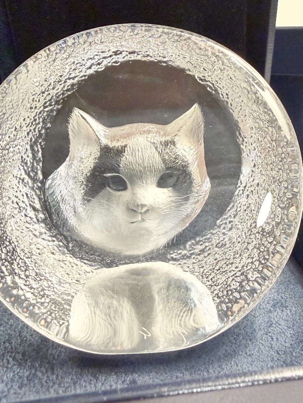 VTG Mat Jonasson Swedish Crystal "Kitten" Sculpture